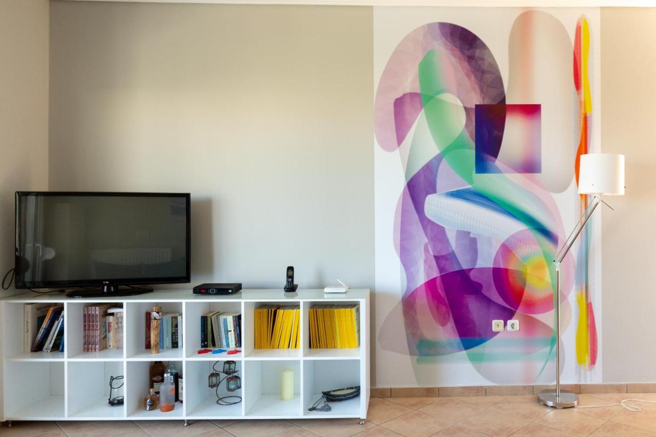 Windsurfing Seaside Apartment Artemida Exterior photo